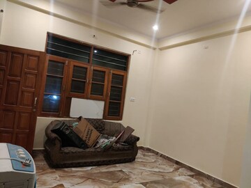 Living Room in 2 BHK Independent House at Gomti Nagar – for Rent