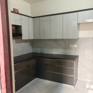 Kitchen in 2 BHK Builder Floor at Sector 02 – for Rent