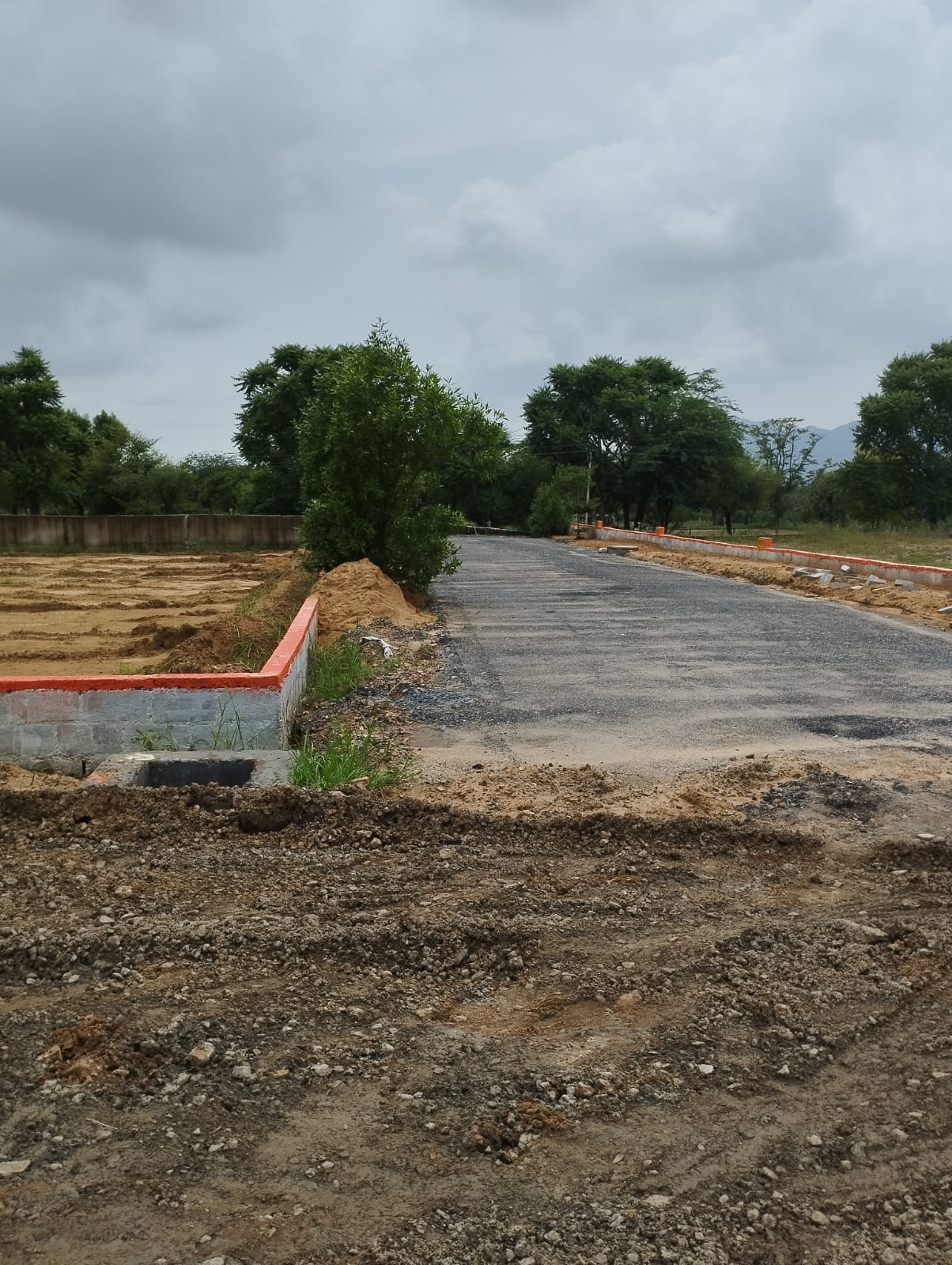 Plot For Sale in Balaji Sundaram Manpurgat