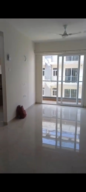 2.5 BHK + Extra Room Apartment For Rent in Smart World Gems