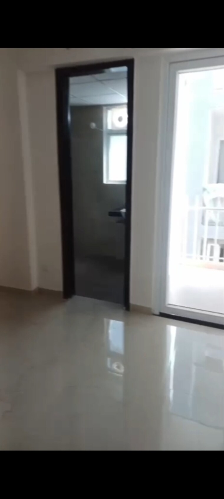 Room, smart-world-gems 2.5 Bedroom 1196 Sq.Ft. Apartment In Sector 89 Gurgaon 9162340