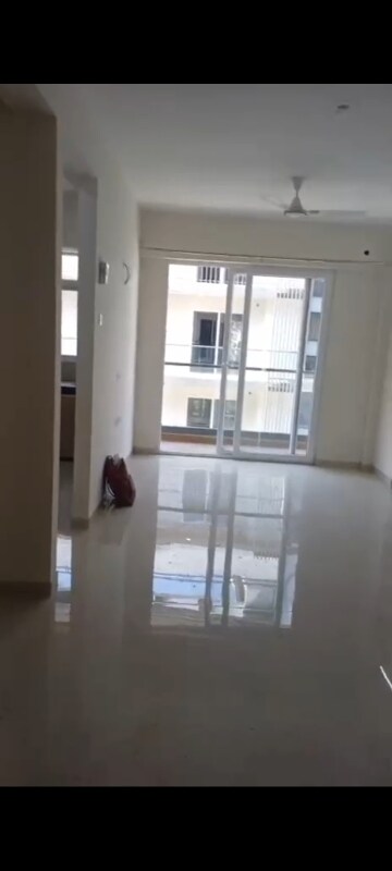 Kitchen in 2.5 BHK Apartment at Smart World Gems, Sector 89 – for Rent
