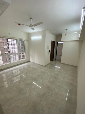 1.5 BHK Apartment For Rent in Lodha Amara, Kolshet Road