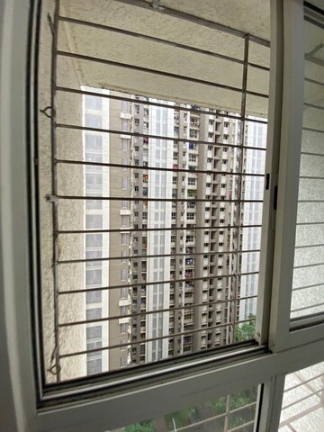 Balcony in 1.5 BHK Apartment at Lodha Amara, Kolshet Road – for Rent