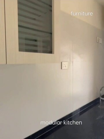 Room in 2.5 BHK Apartment at Bharat Arize, Goregaon West – for Rent