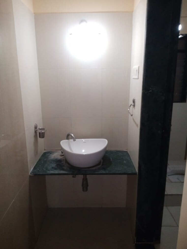 Bathroom, puranik-city-reserva 2 Bedroom 780 Sq.Ft. Apartment In Ghodbunder Road Thane 9162310