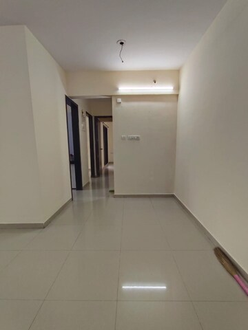 2 BHK Apartment For Rent in Nisarg Hyde Park, Kharghar