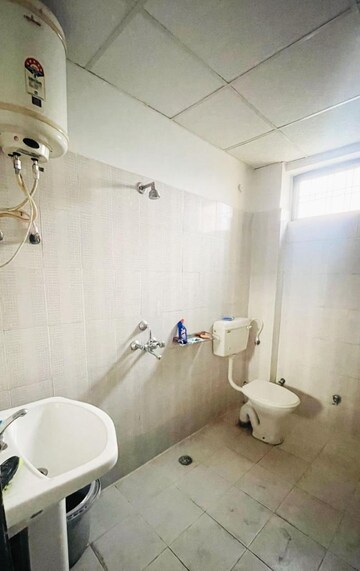Bathroom in 3 BHK Apartment at Faizabad Road – for Rent