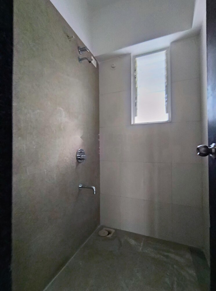 Bathroom, mantra-insignia 2 Bedroom 704 Sq.Ft. Apartment In Mundhwa Pune 9162322