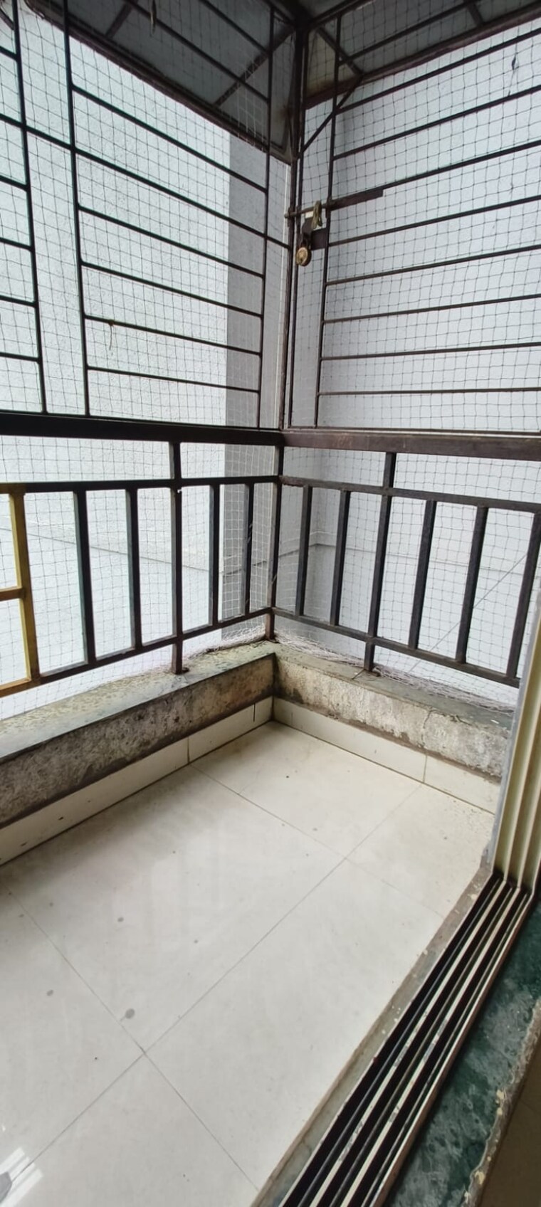 Balcony, devakibai-sadan 1 Bedroom 500 Sq.Ft. Apartment In Balkum Pada Thane 9162333