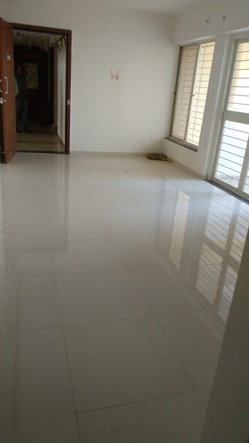 Room in 2 BHK Apartment at Calyx Artemis, Sinhagad – for Rent