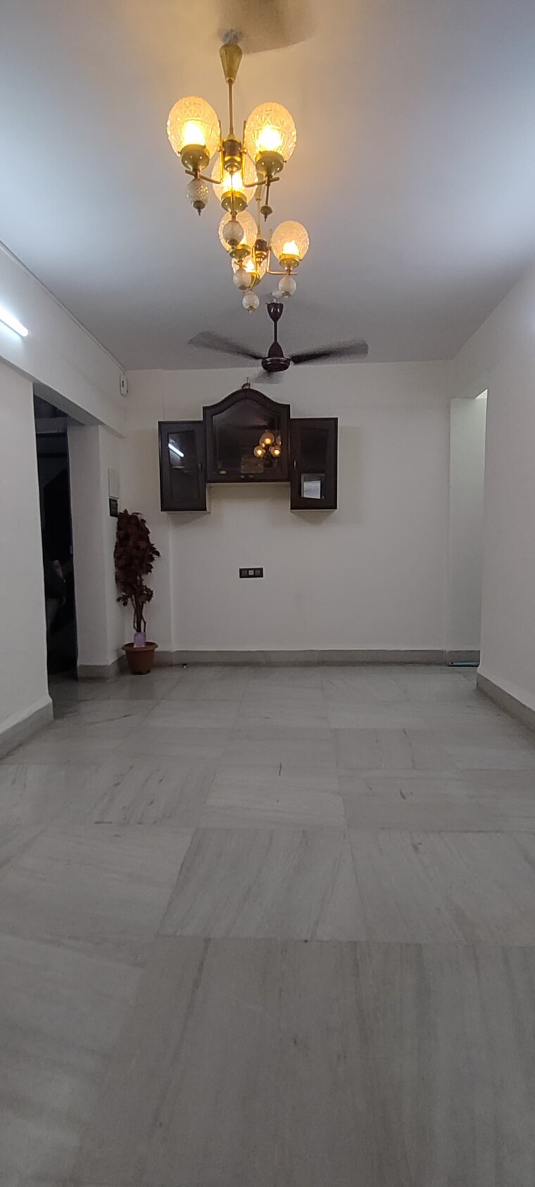 Room, royal-pleasant-park-chs 1 Bedroom 470 Sq.Ft. Apartment In Malad West Mumbai 9162372