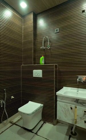 Master Bedroom in 3 BHK Builder Floor at Dwarka Mor – for Sale