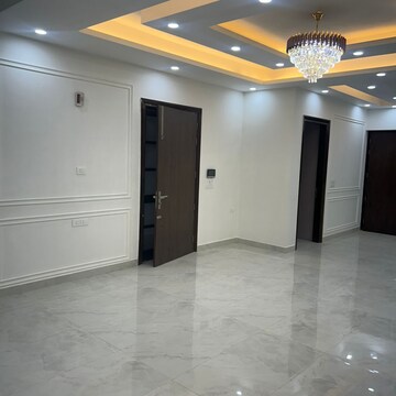 Living Room in 3 BHK Builder Floor at Sector 57 – for Rent