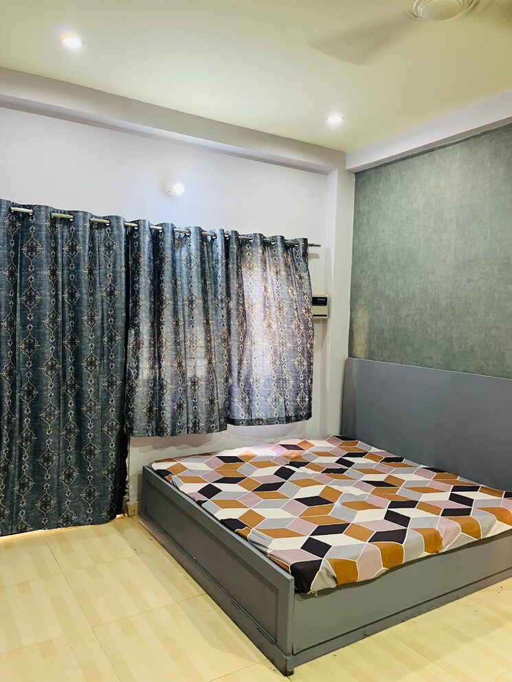 Bedroom, unitech-arcadia 1 RK 350 Sq.Ft. Independent House In South City 2 Gurgaon 9162383