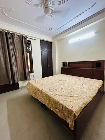 Bedroom in 1 BHK Builder Floor at Saket – for Rent