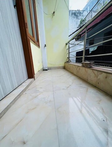 Balcony in 1 BHK Builder Floor at Saket – for Rent