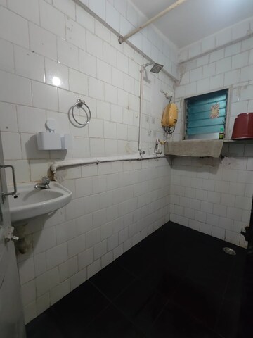 Bathroom in 1 BHK Apartment at Gokul Apartment Malad West, Malad West – for Rent