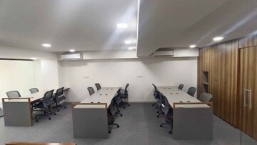  Office Space For Rent in Palasia