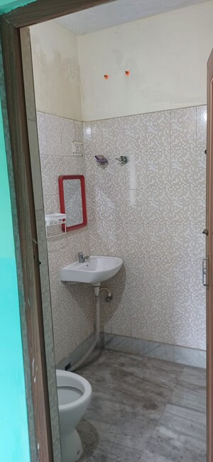 Bathroom in 2.5 BHK Apartment at Sodepur – for Sale