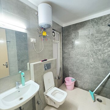 Bathroom in 3 BHK Apartment at Pareena Micasa, Nurpur Jharsa – for Rent