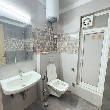 Bathroom in 3 BHK Apartment at Pareena Micasa, Nurpur Jharsa – for Rent