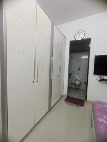 Master Bedroom in 2 BHK Apartment at Nahar Jonquille And Jamaica, Chandivali – for Rent