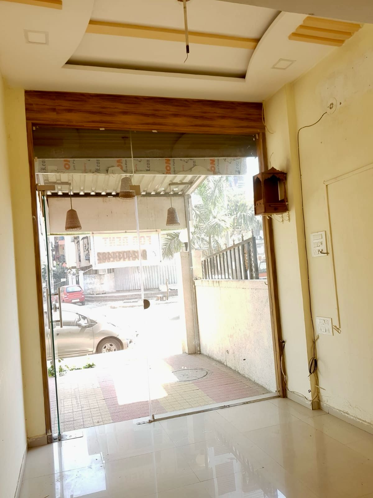 Retail Shop For Sale in SPS White Lavender