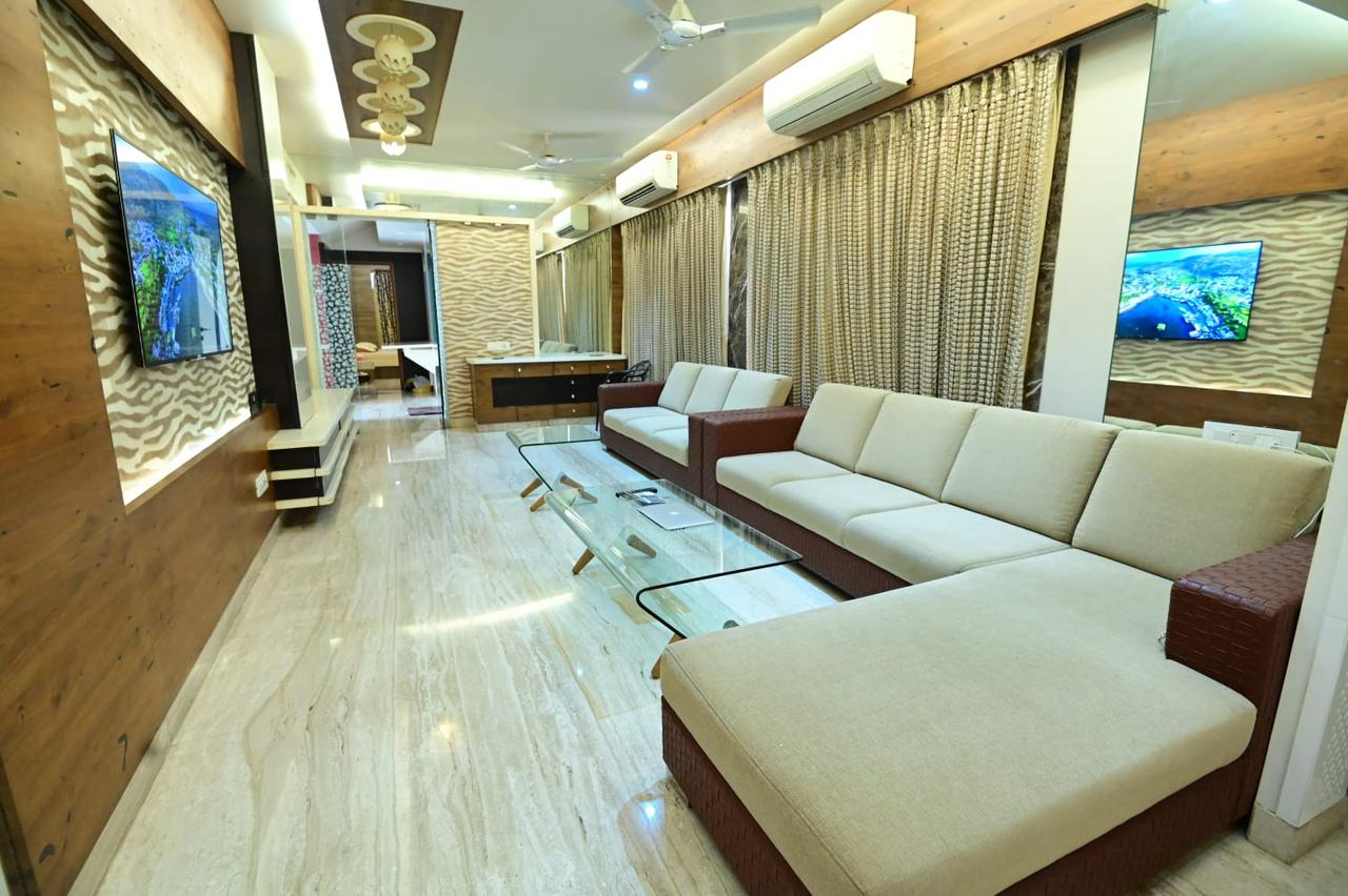 4 BHK 2000 Sq.Ft. Apartment in Kamala New Apsara