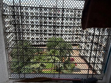 2 BHK Apartment – Garden View at Goyal Green Woods, Andheri East - for Rent