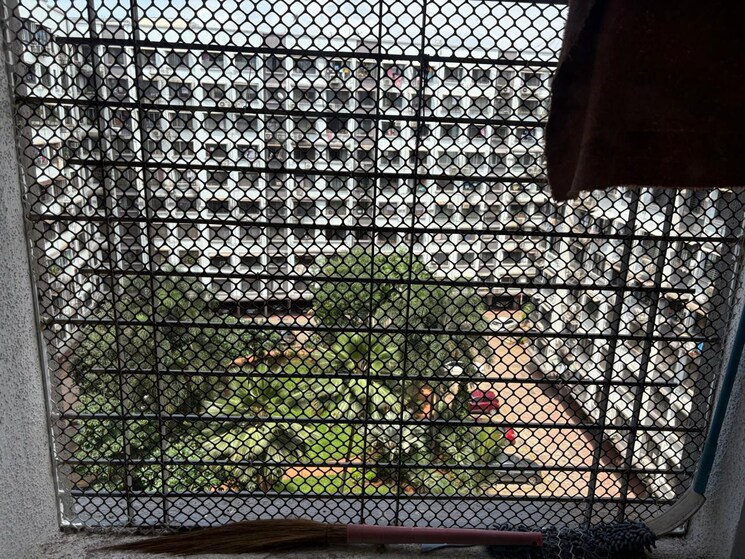 Garden, goyal-green-woods 2 Bedroom 900 Sq.Ft. Apartment In Andheri East Mumbai 9162457