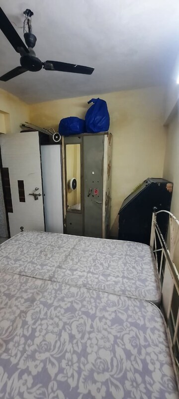 Bedroom in 1 BHK Apartment at Shantee Sunshine Hills, Nalasopara East – for Sale