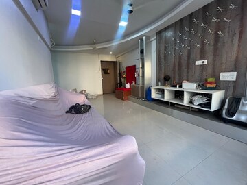 2 BHK Apartment For Rent in Evershine Grandeur, Malad West