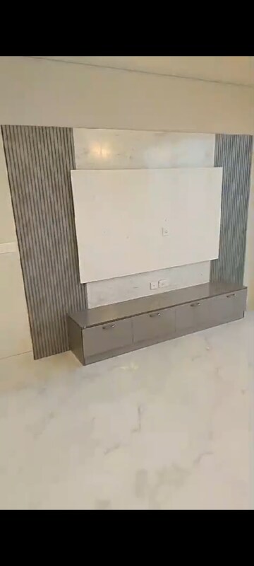 Room in 3 BHK Apartment at M3M Sky City, Sector 65 – for Rent