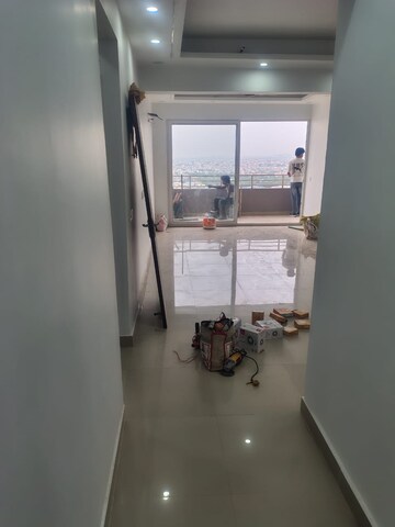 Furnished Amenities in 2 BHK Apartment at ILD Greens, Sector 37c – for Rent