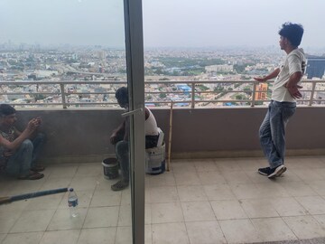 Parking in 2 BHK Apartment at ILD Greens, Sector 37c – for Rent