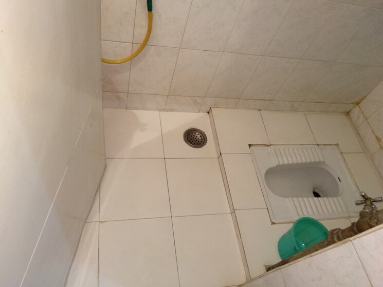 Bathroom, atharva-palace 2 Bedroom 1000 Sq.Ft. Apartment In Sinhagad Road Pune 9162499