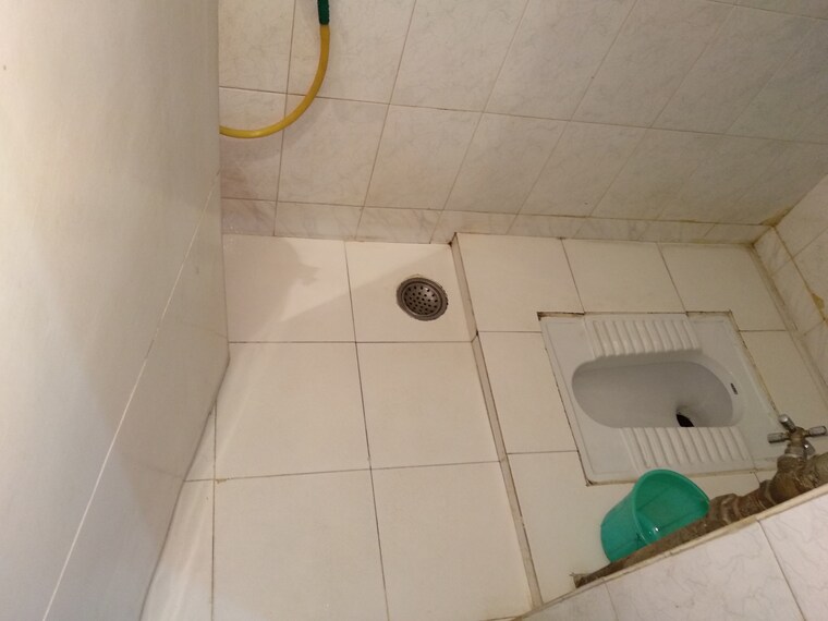 Bathroom, atharva-palace 2 Bedroom 1000 Sq.Ft. Apartment In Sinhagad Road Pune 9162499