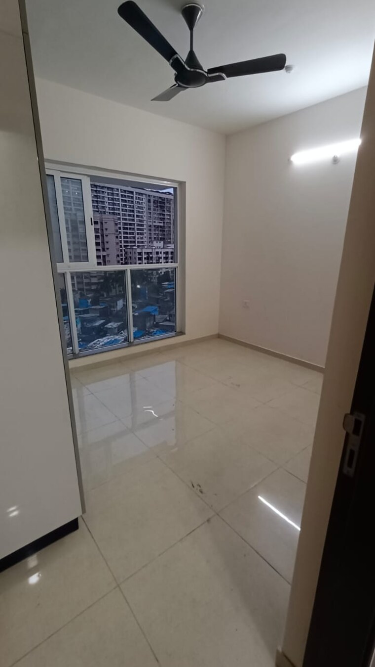 Room, lnt-veridian 3 Bedroom 990 Sq.Ft. Apartment In Powai Mumbai 9162526