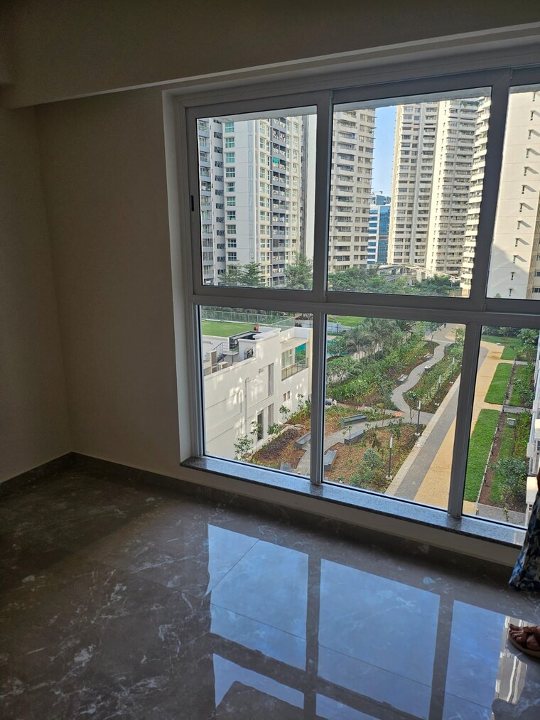 Balcony, lnt-veridian 3 Bedroom 990 Sq.Ft. Apartment In Powai Mumbai 9162526