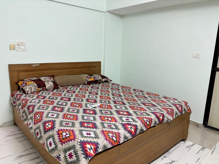 Bedroom, royal-palms-garden-view 2 Bedroom 764 Sq.Ft. Apartment In Goregaon East Mumbai 9162534