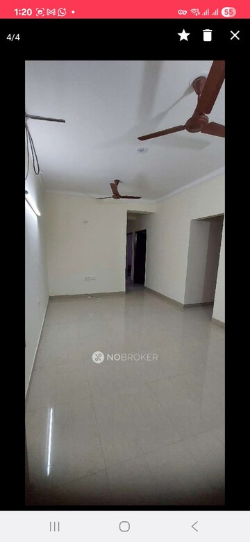 Room in 2 BHK Apartment at Antriksh Golf Link, Sector 1 Greater Noida – for Rent