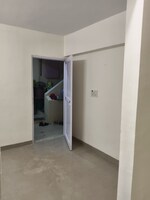 1 Rk  300 Sq.Ft. Apartment in Nanavati Hospital 