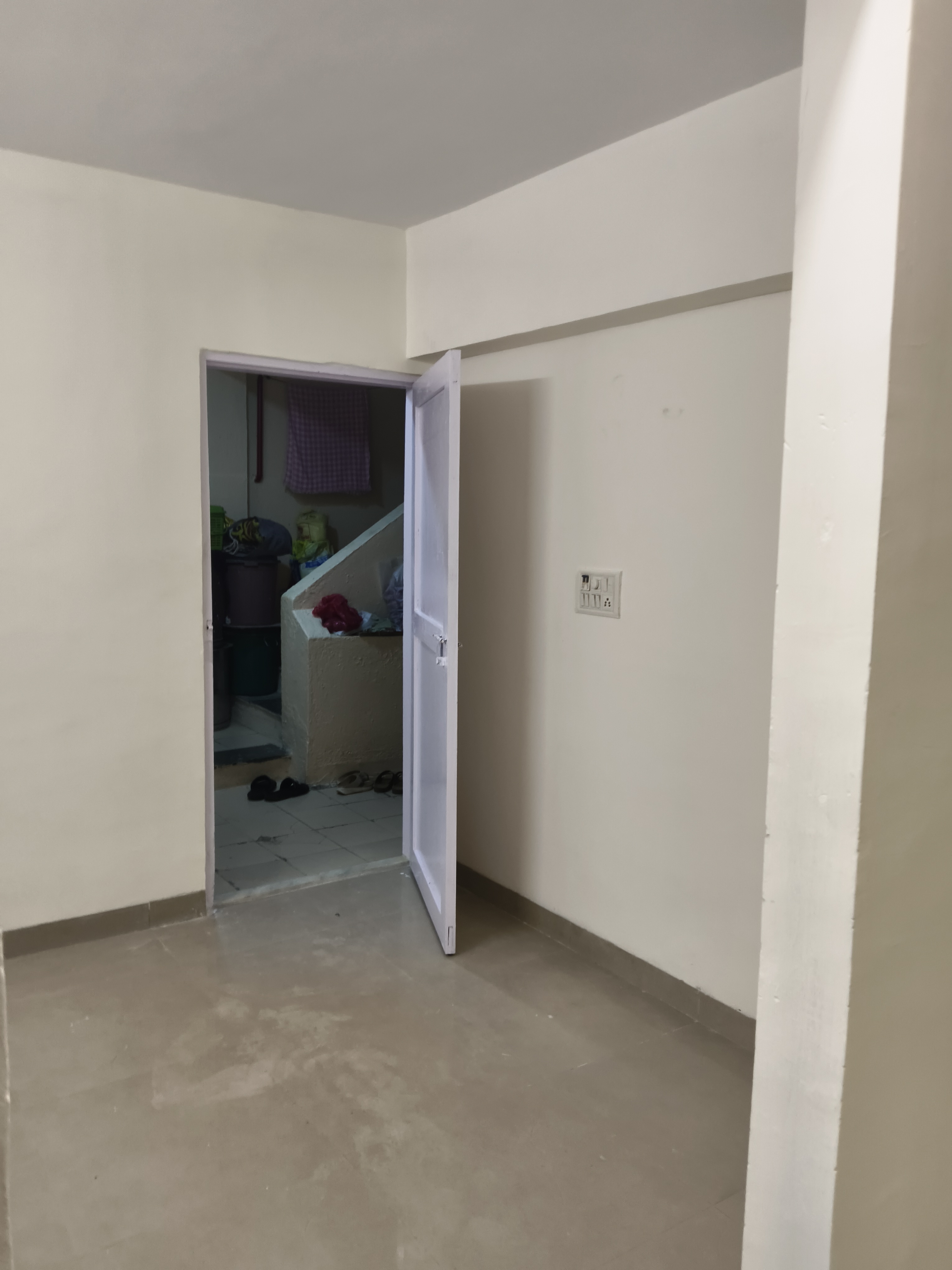 1 RkApartment For Rent in Nanavati Hospital 