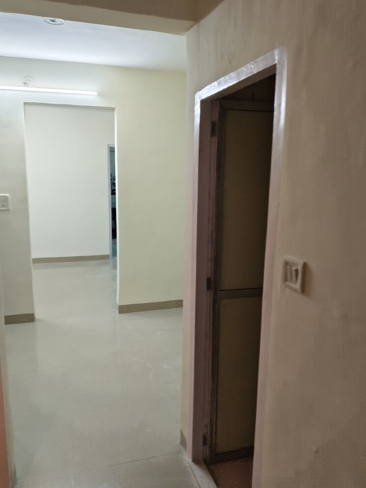 Living Room, vile parle west 1 RK 300 Sq.Ft. Apartment In Vile Parle West Mumbai 9162654