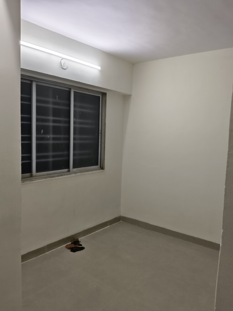 Room, vile parle west 1 RK 300 Sq.Ft. Apartment In Vile Parle West Mumbai 9162654