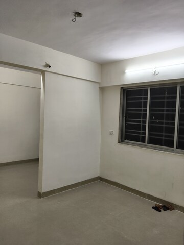 Room in 1 RK Apartment at Vile Parle West – for Rent