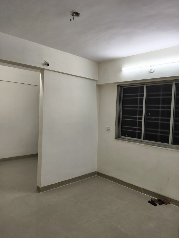 Room, vile parle west 1 RK 300 Sq.Ft. Apartment In Vile Parle West Mumbai 9162654