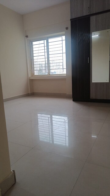 Room in 2 BHK Apartment at Sai SLV Spandana, Begur – for Sale