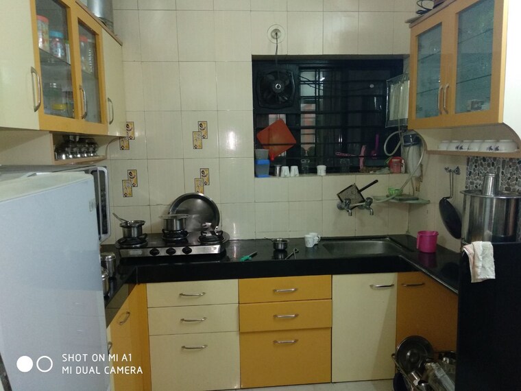 Kitchen, daulat-nagar 2 Bedroom 840 Sq.Ft. Apartment In Anand Nagar Pune 9162811